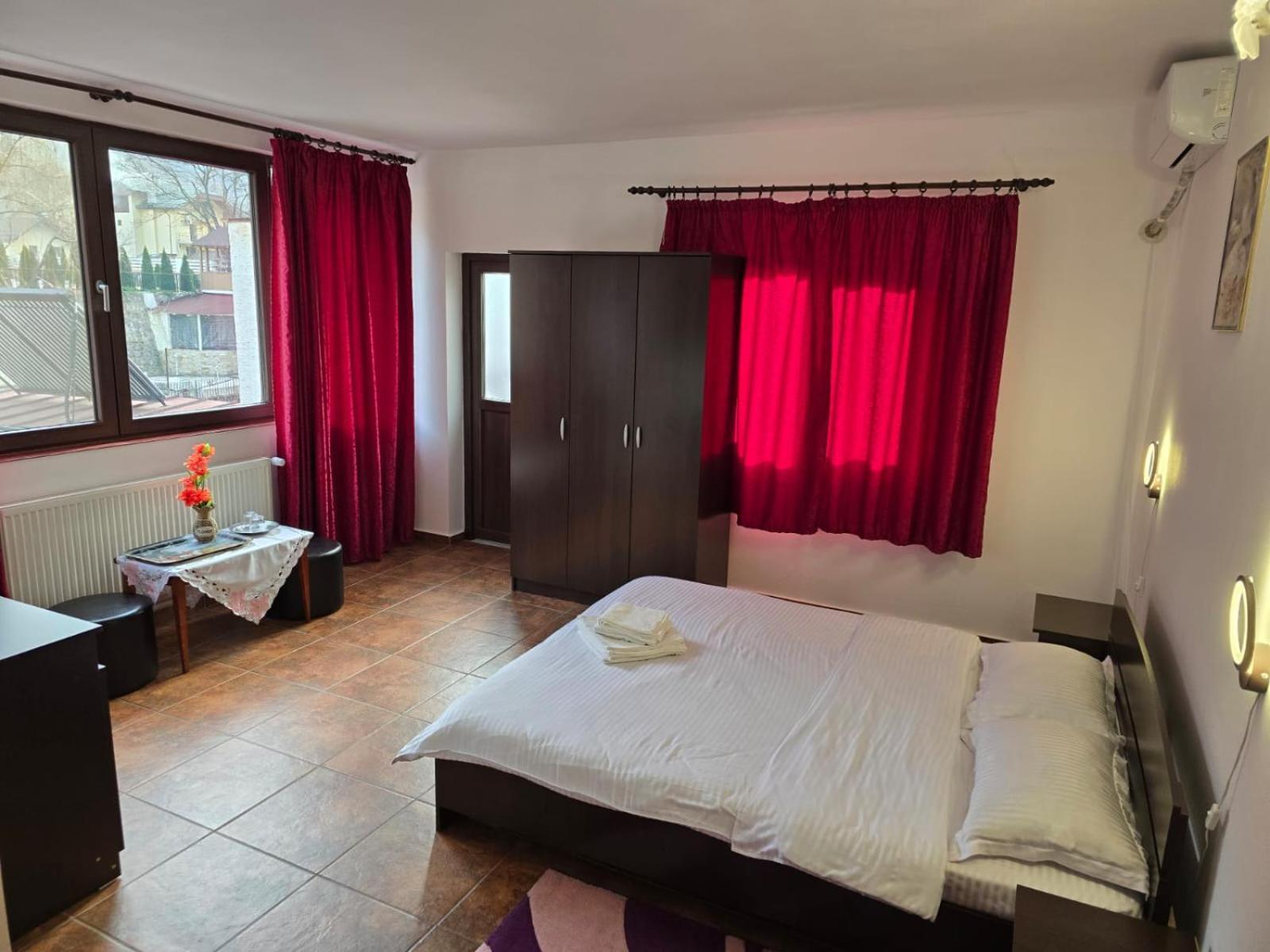 Casa Vivian Otel Băile Herculane Dış mekan fotoğraf